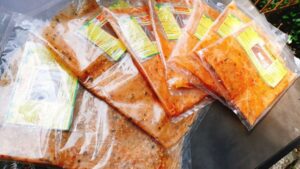 Gửi bánh tráng đi Mỹ